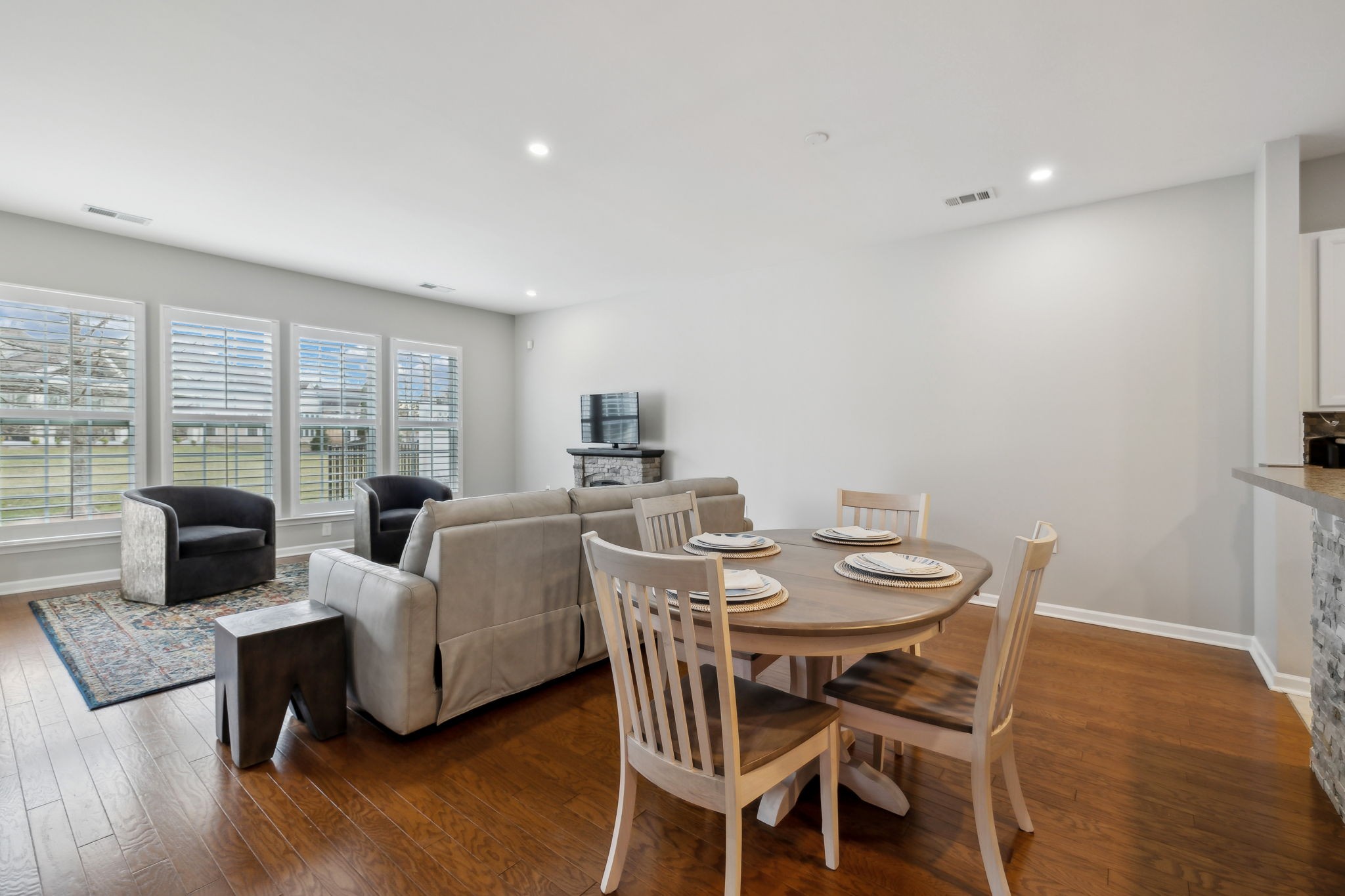 157 Old Towne Dr