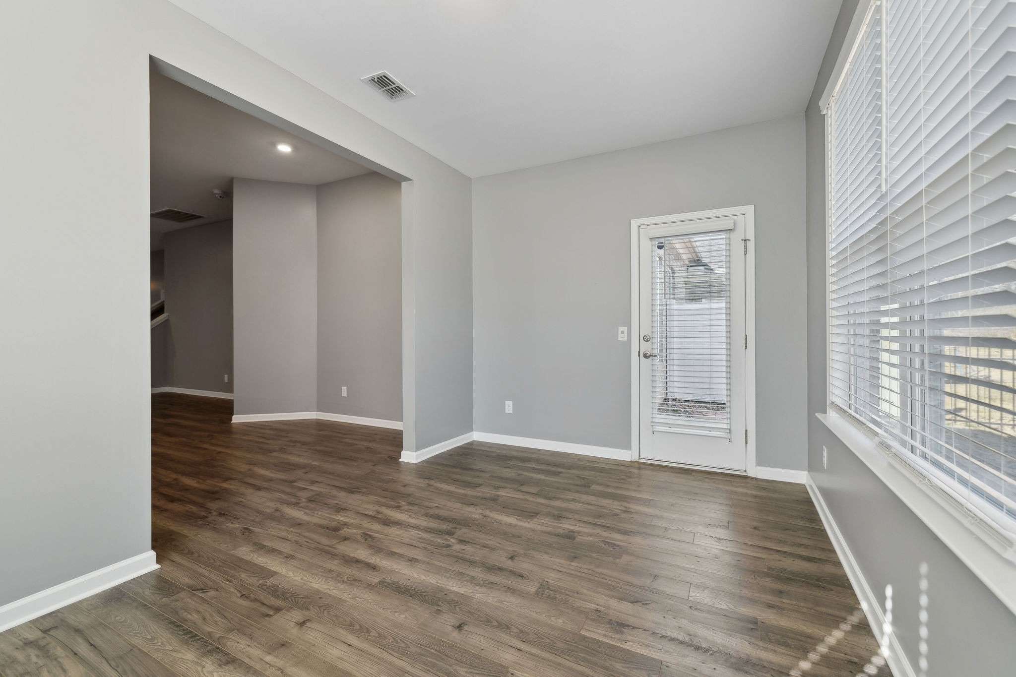 804 Sunset View Dr
