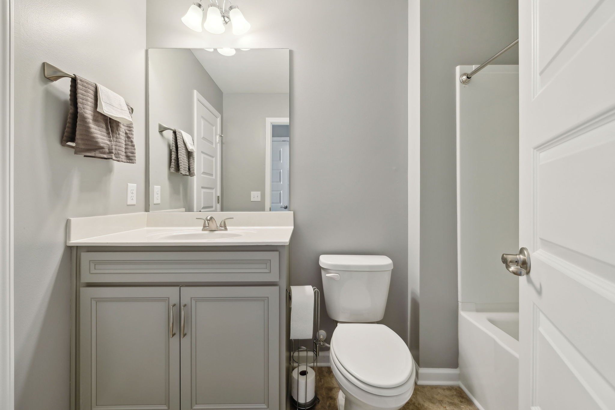 804 Sunset View Dr