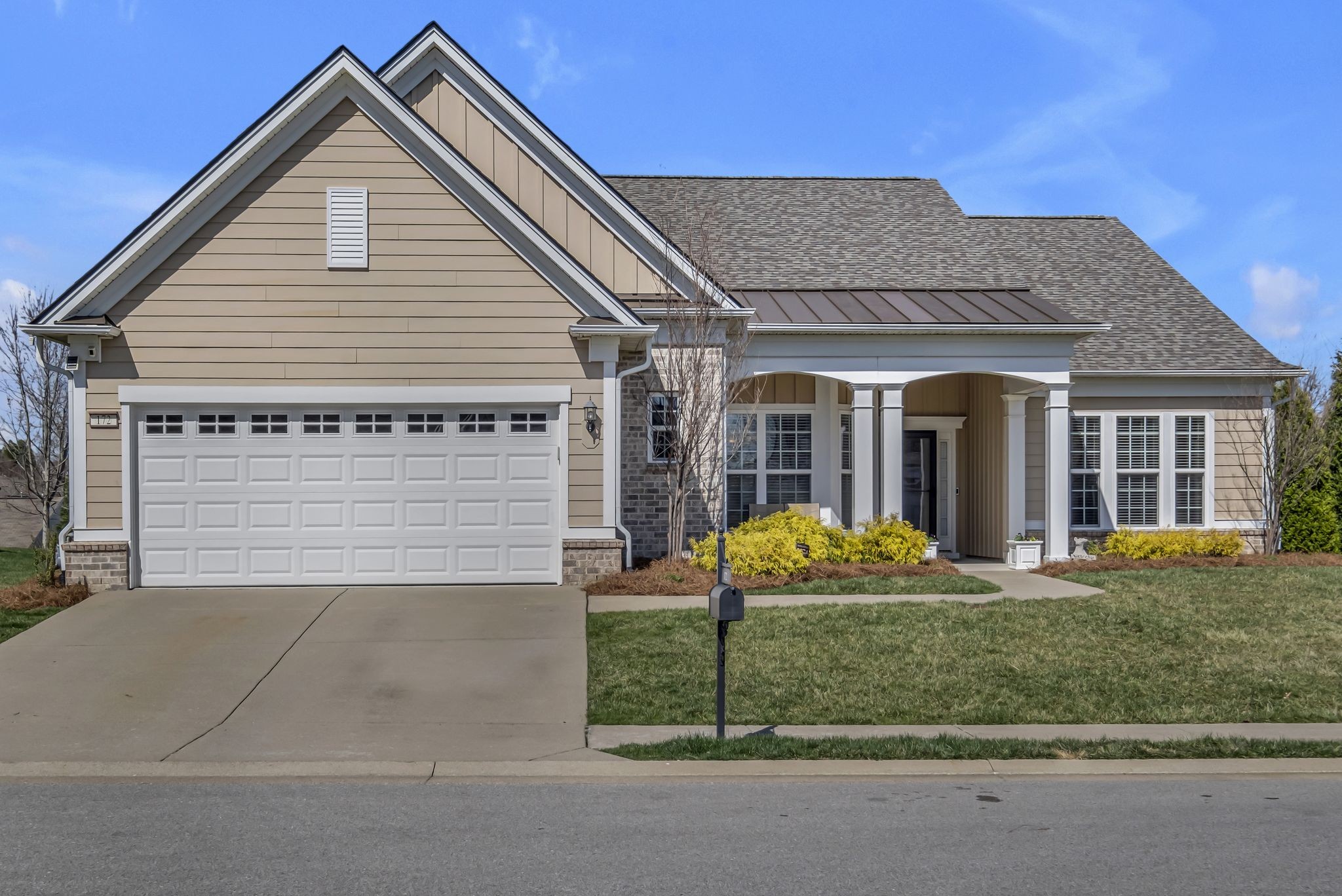 172 Privateer Ln