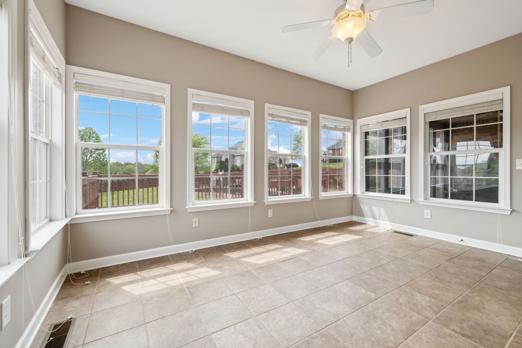 206 James Matthew Ln