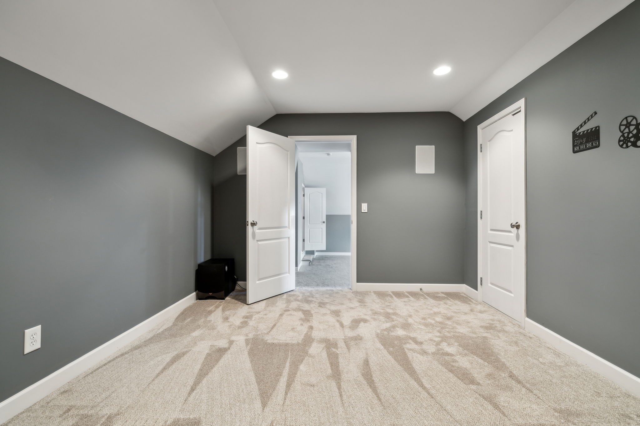 206 James Matthew Ln