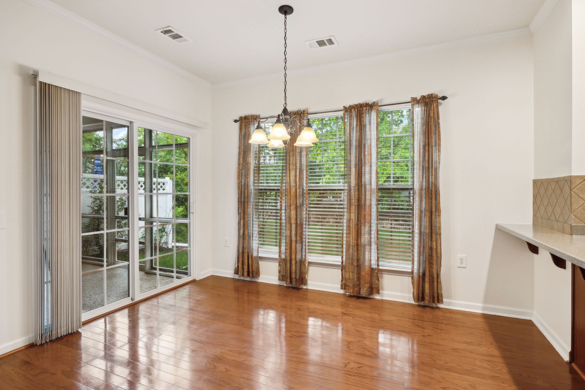 147 Old Towne Dr