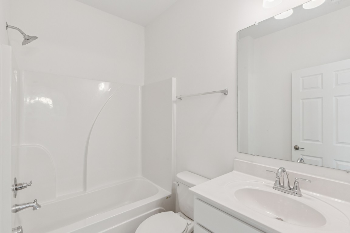 210 Trevor Dr Unit: 210