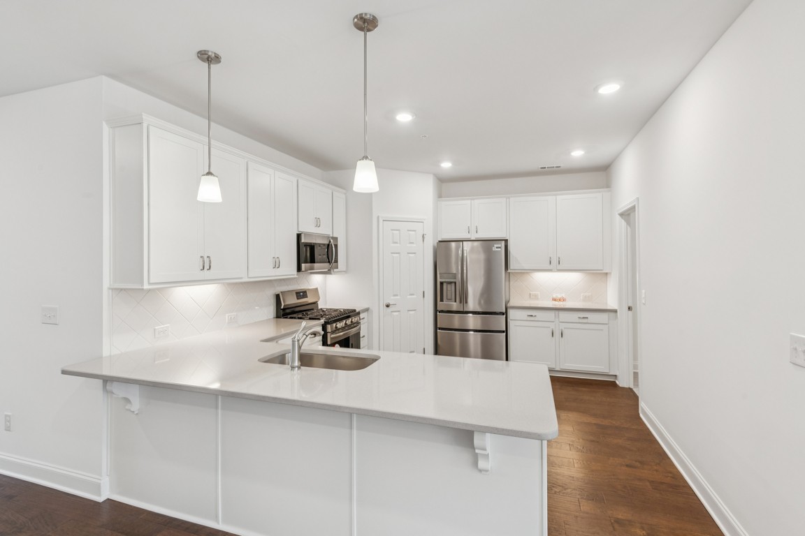 210 Trevor Dr Unit: 210