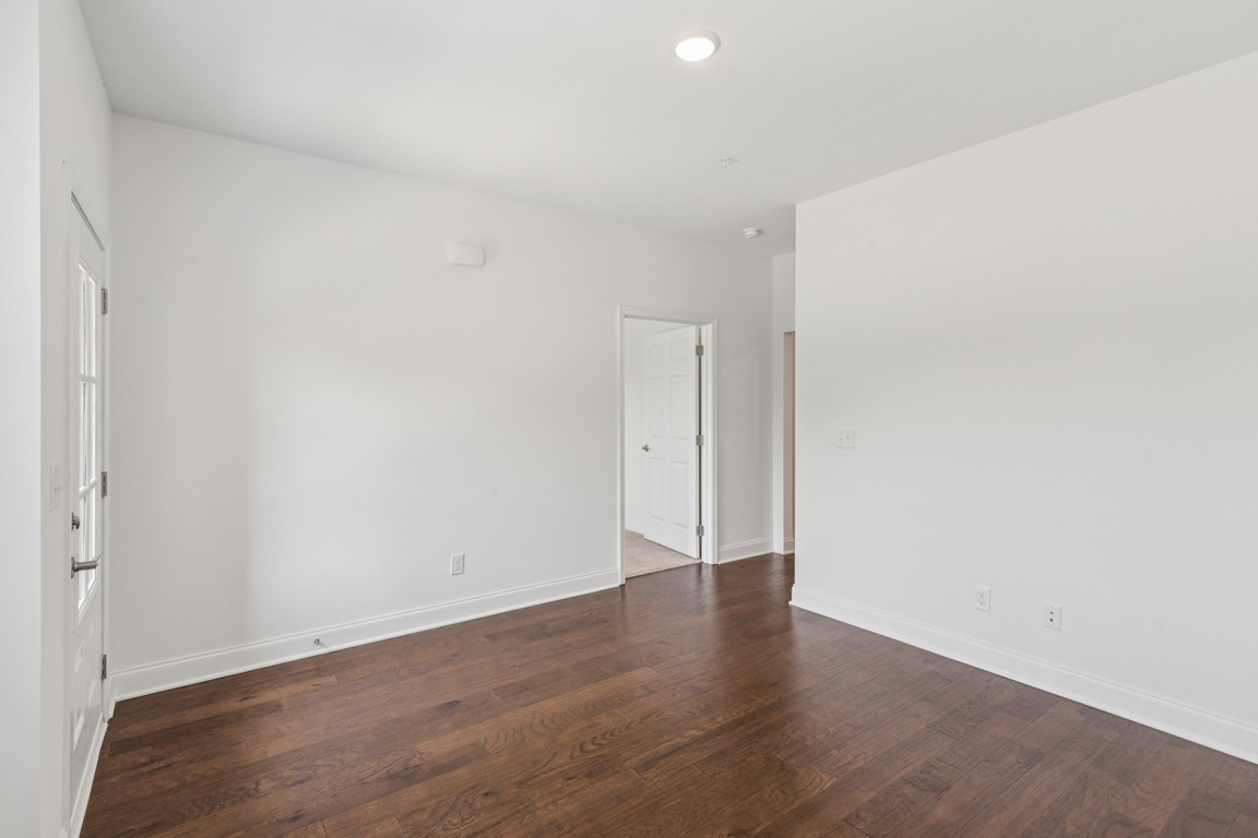 210 Trevor Dr Unit: 210