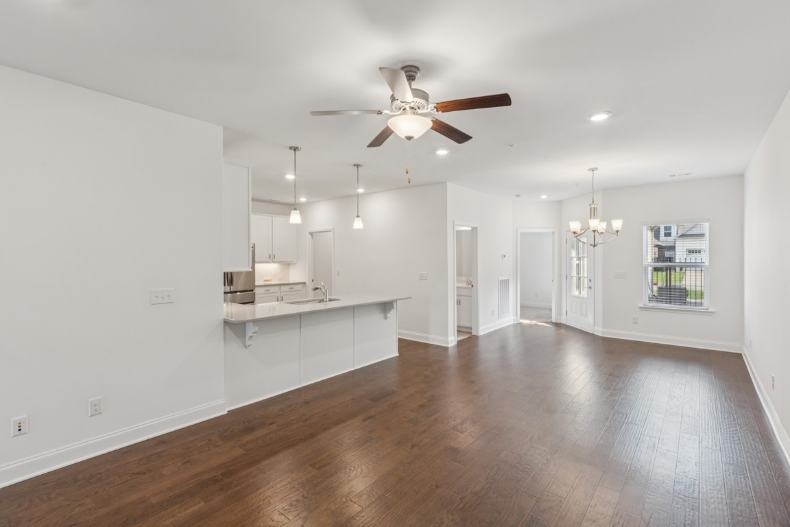 210 Trevor Dr Unit: 210