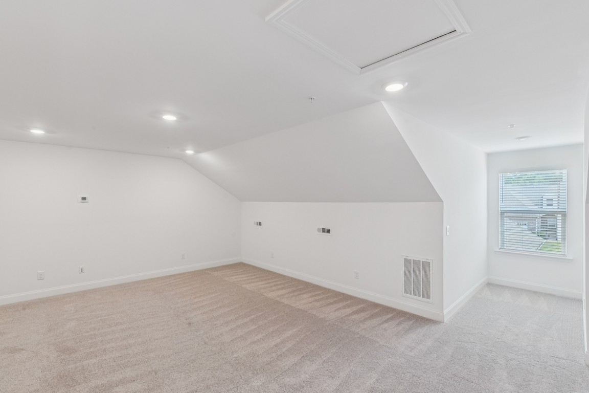 210 Trevor Dr Unit: 210