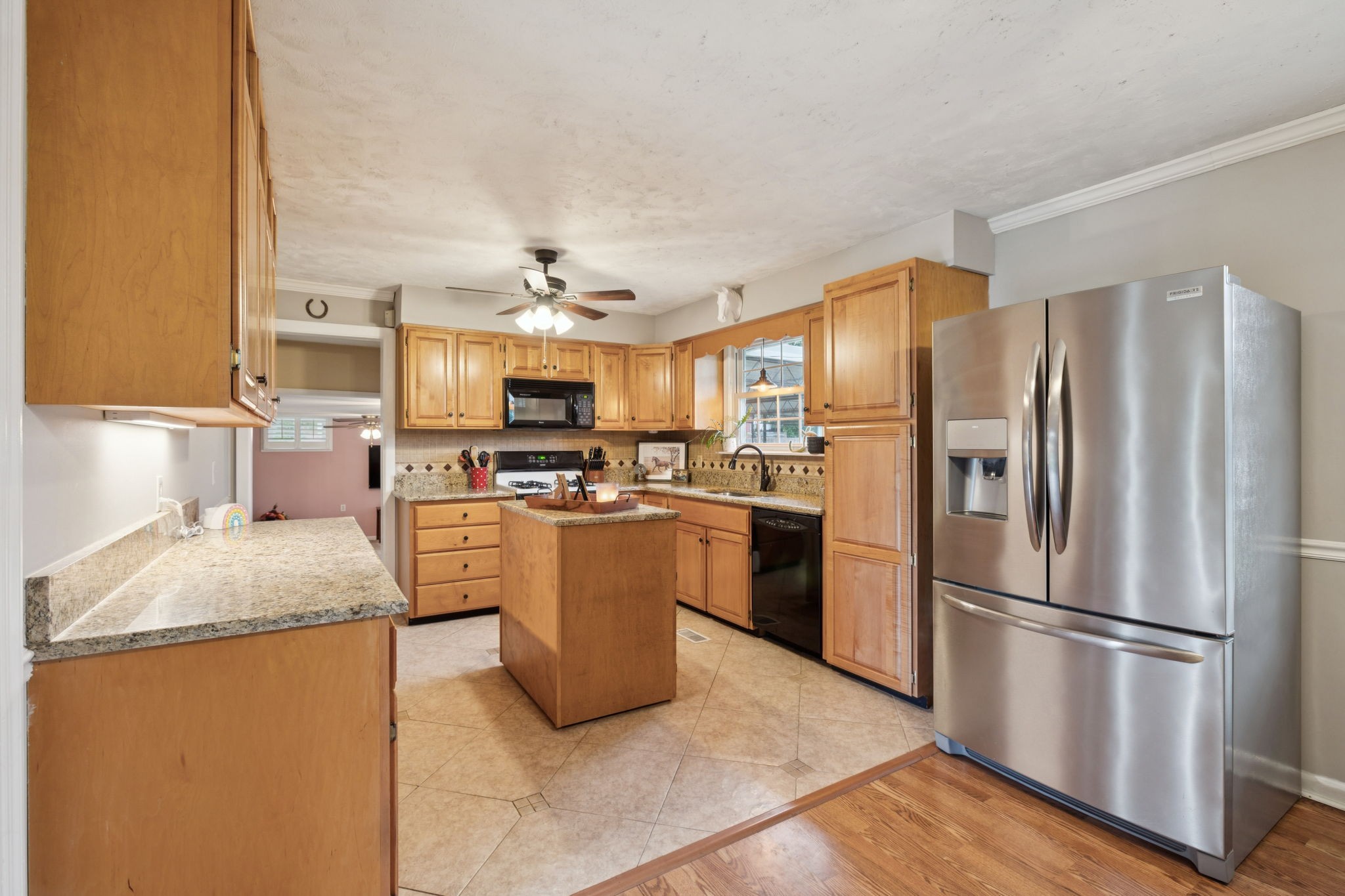 173 Chippendale Dr