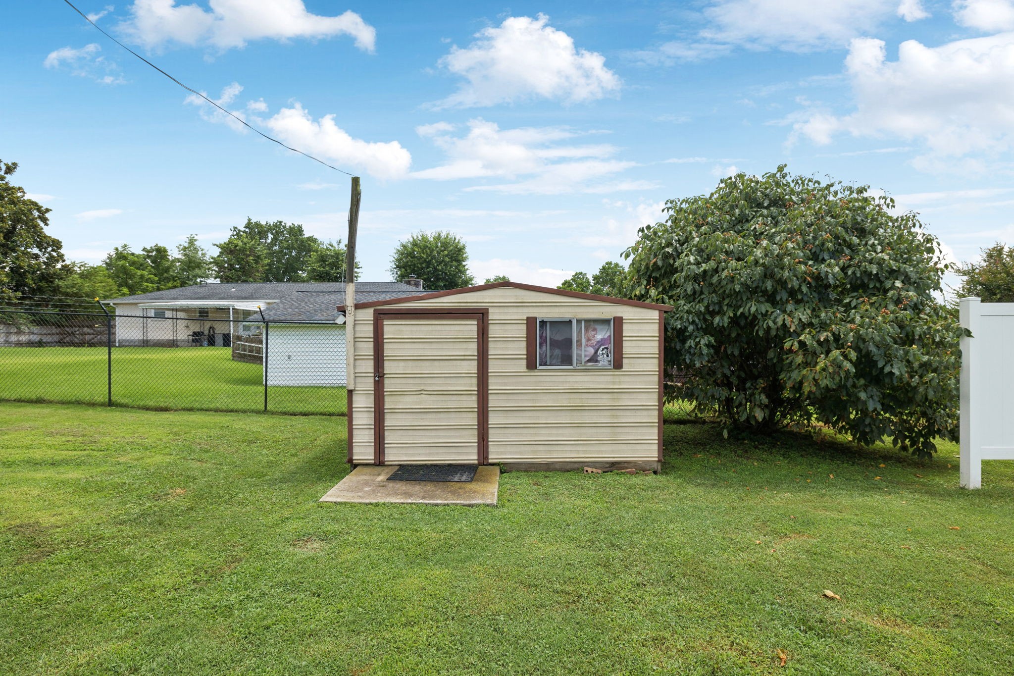 173 Chippendale Dr