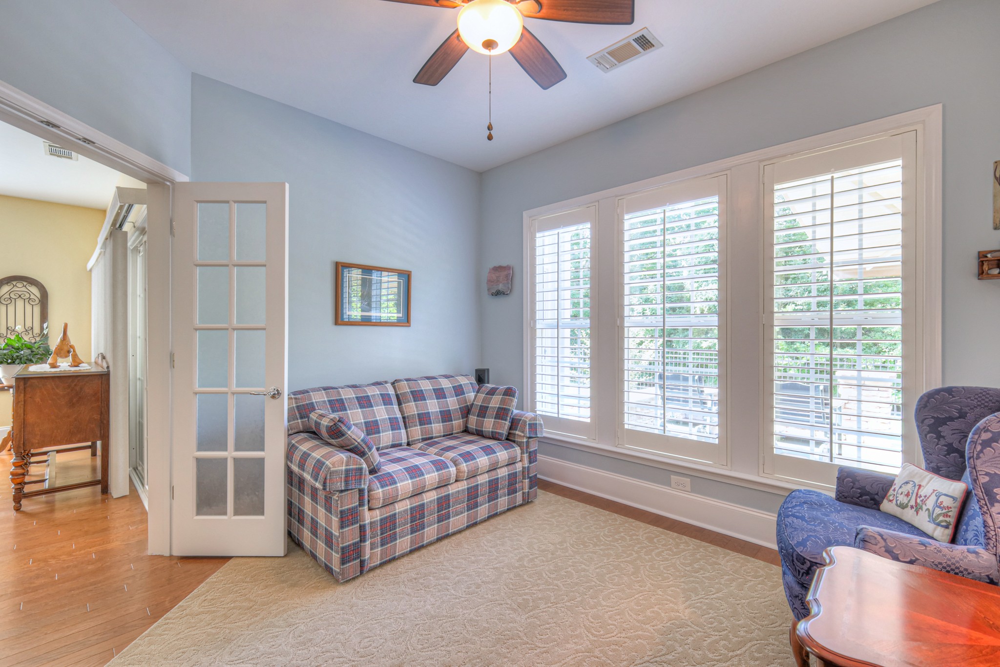 154 Salient Ln