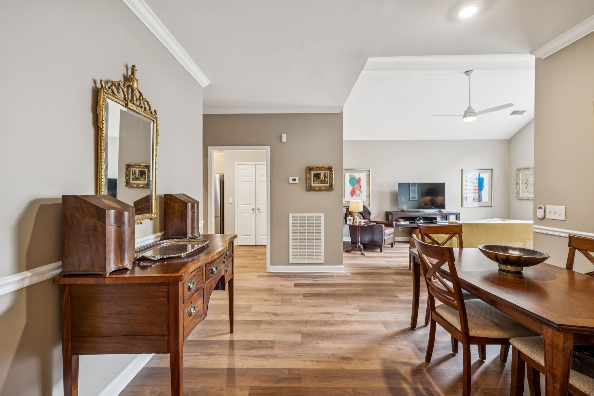 4 Hurd Ct