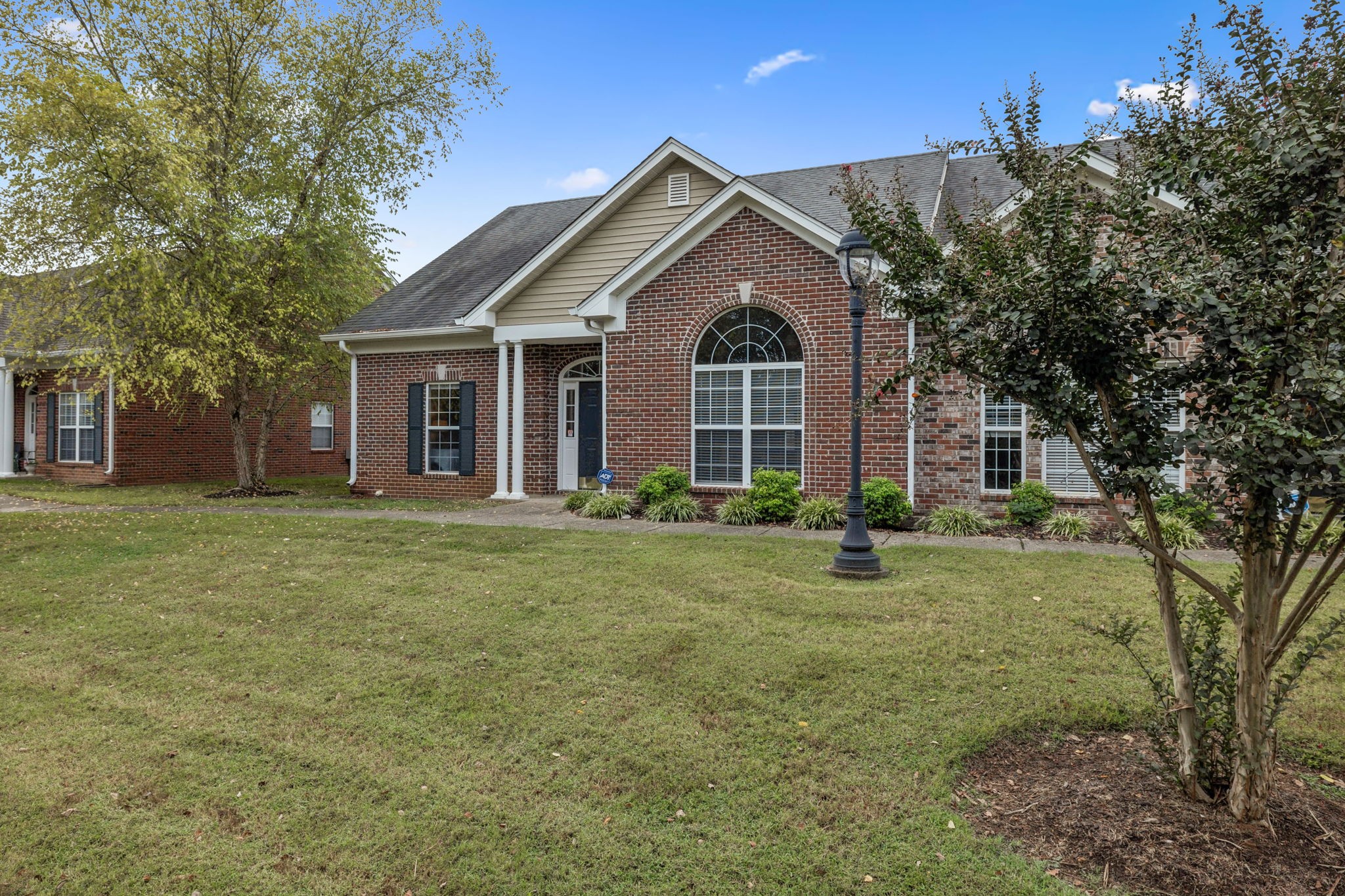 4 Hurd Ct