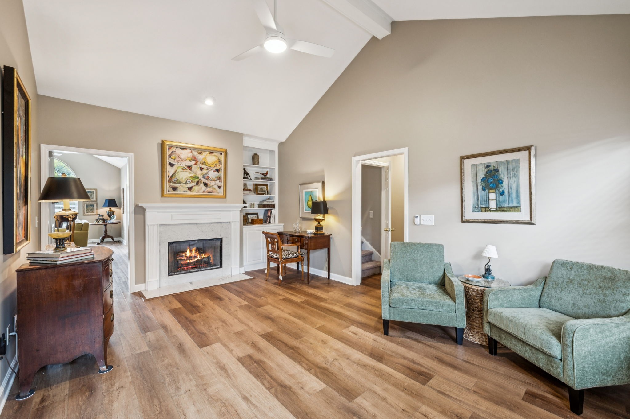 4 Hurd Ct