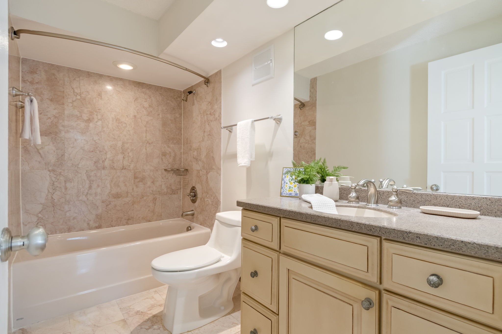 132 Harpeth Trace Smt