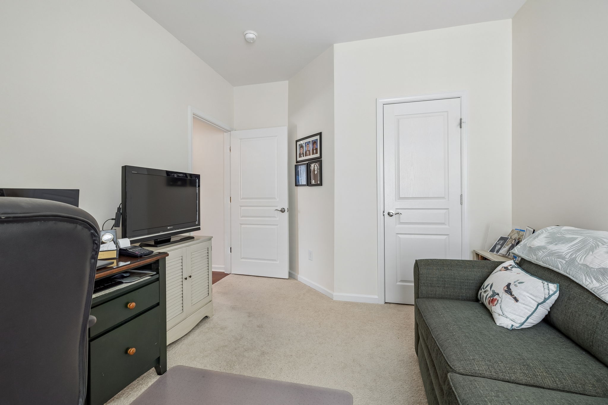 115 Privateer Ln