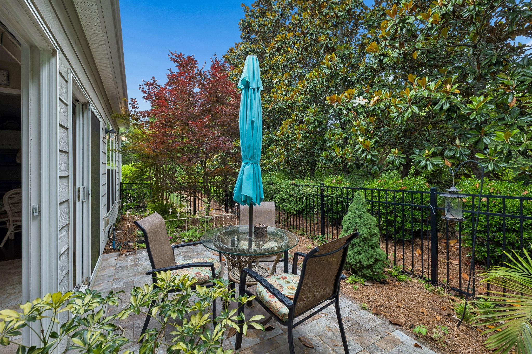 240 Old Towne Dr