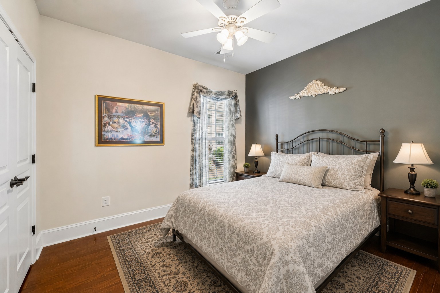 240 Old Towne Dr