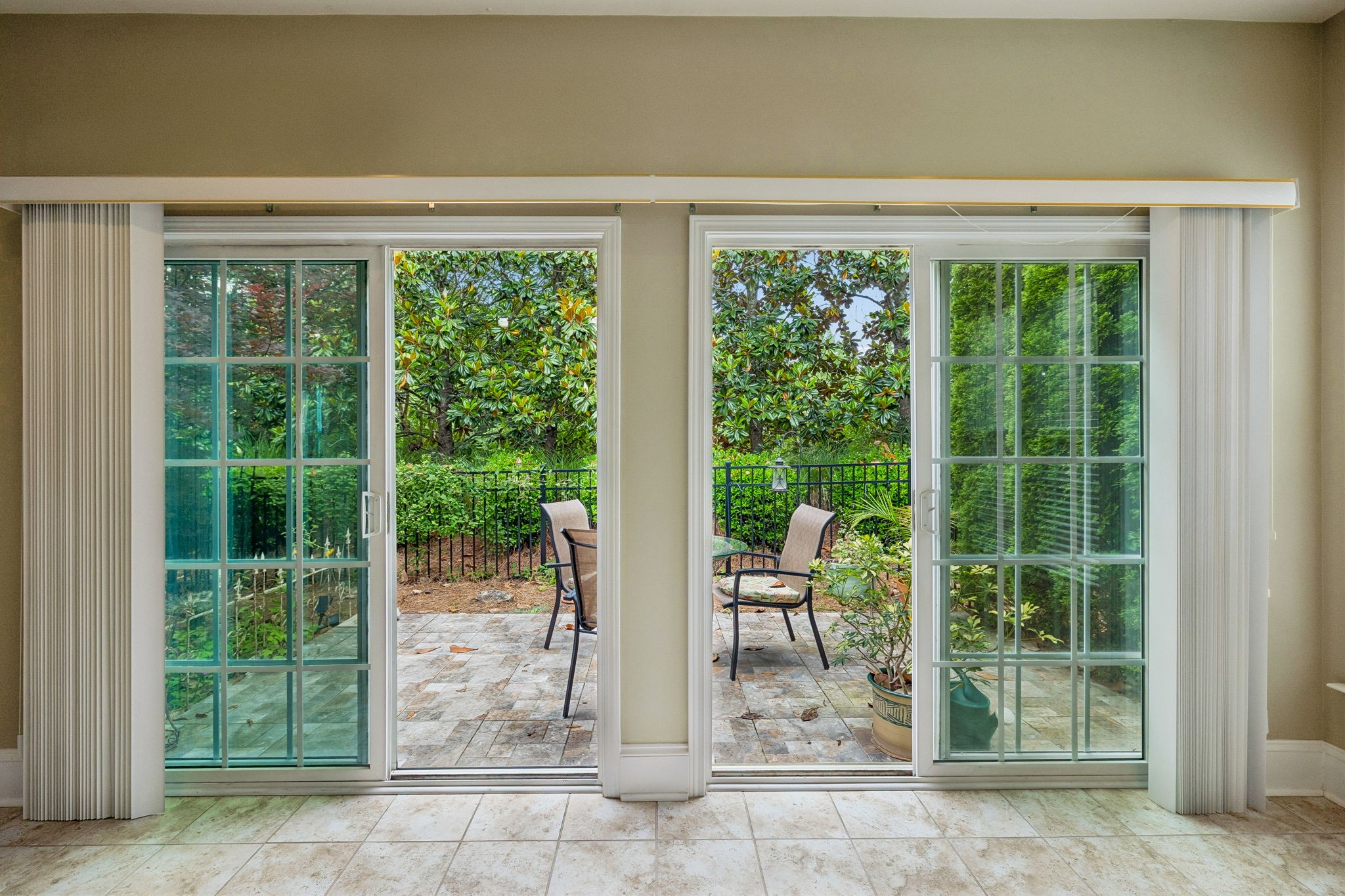 240 Old Towne Dr