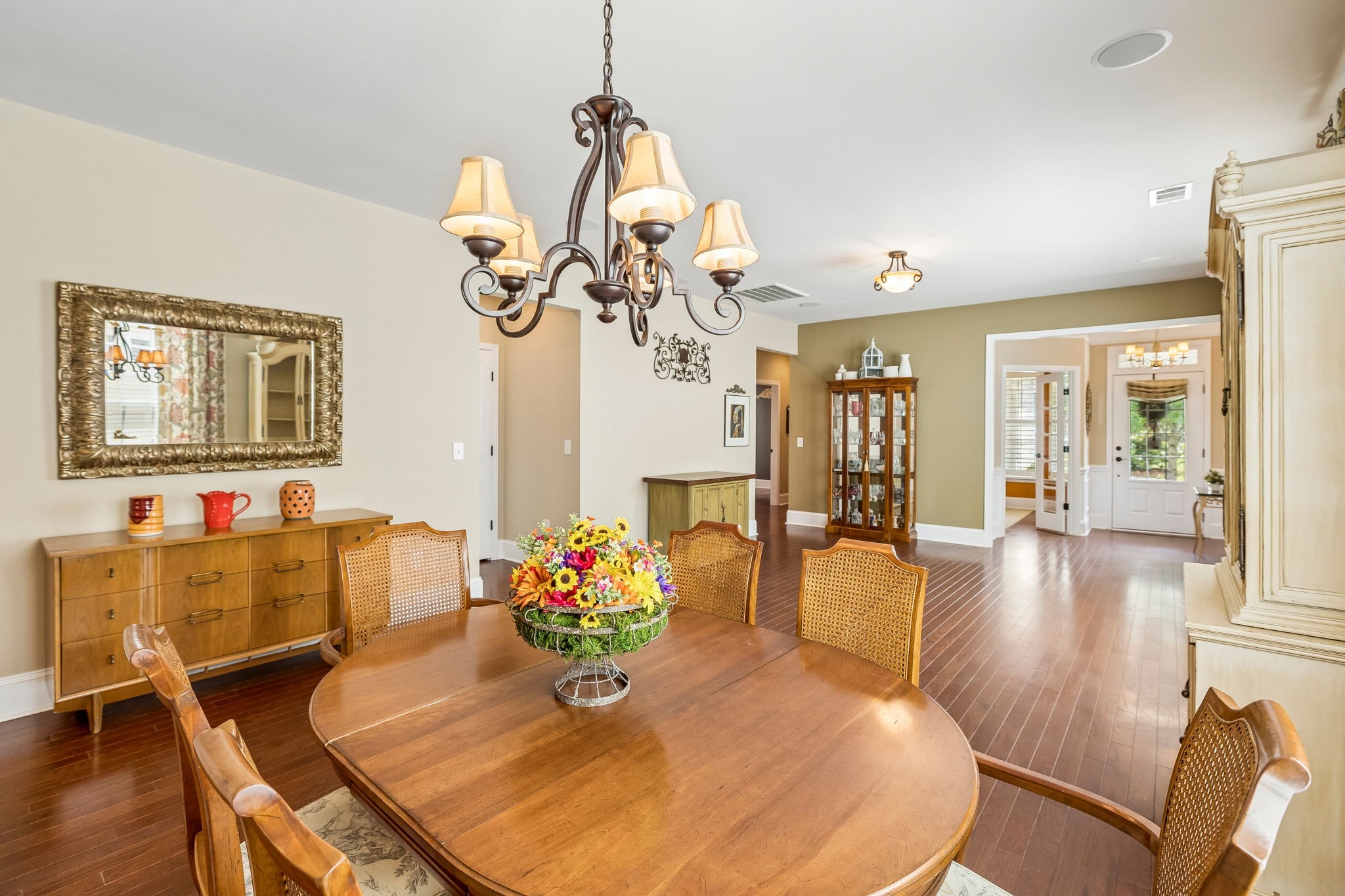 240 Old Towne Dr