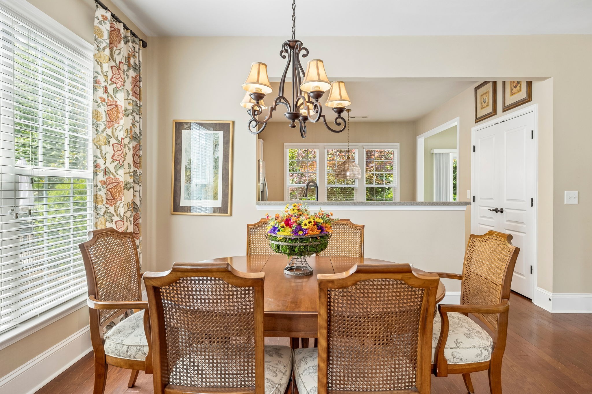 240 Old Towne Dr