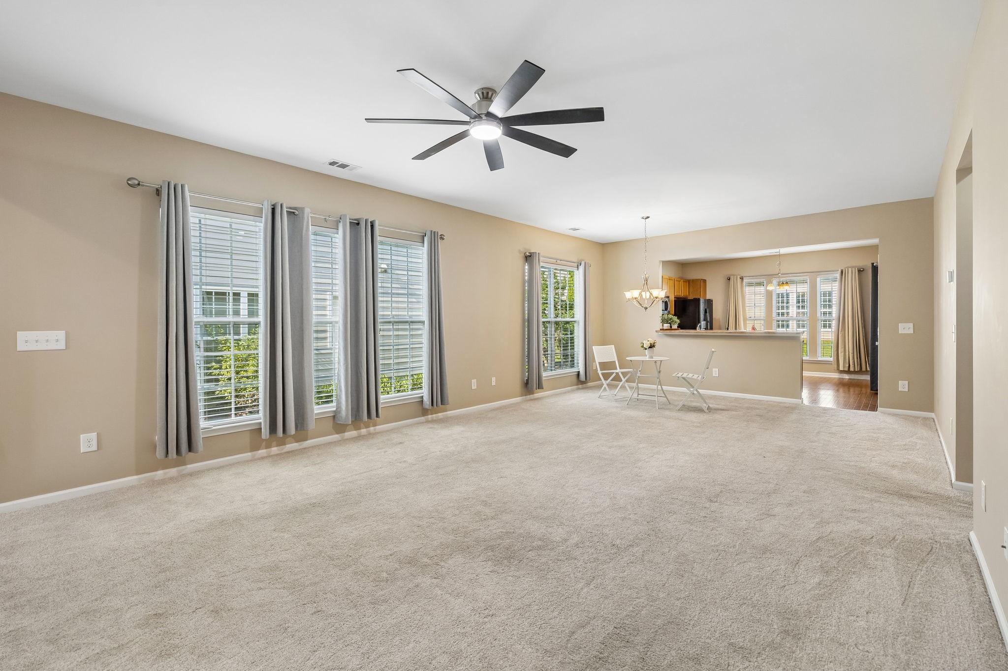 407 Cottonwood Dr