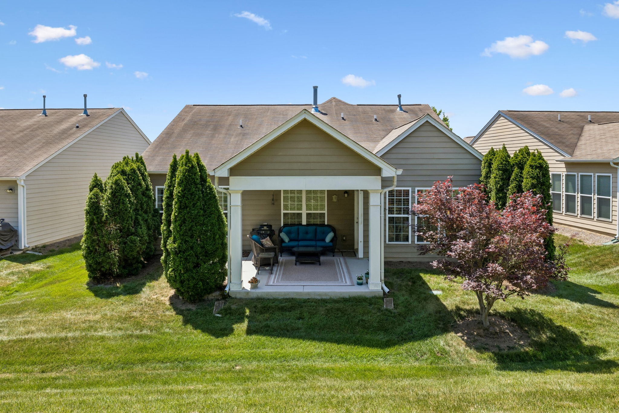 318 Palisade Dr