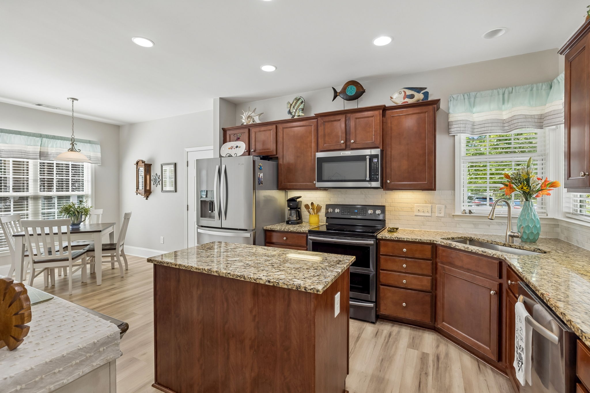 238 Old Towne Dr