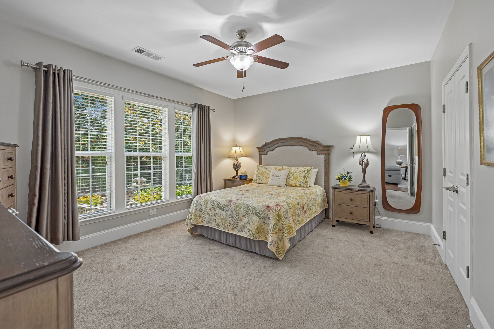 238 Old Towne Dr