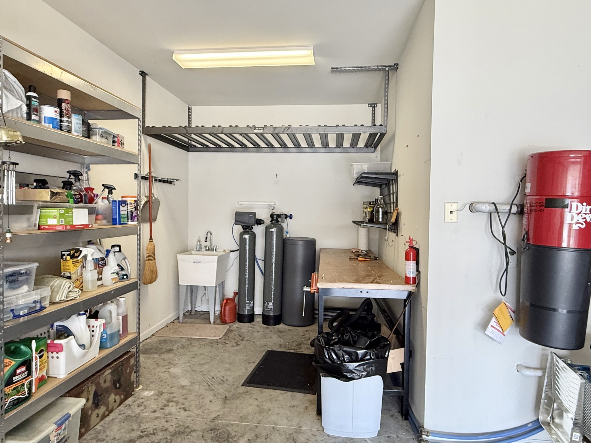 304 Palisade Dr
