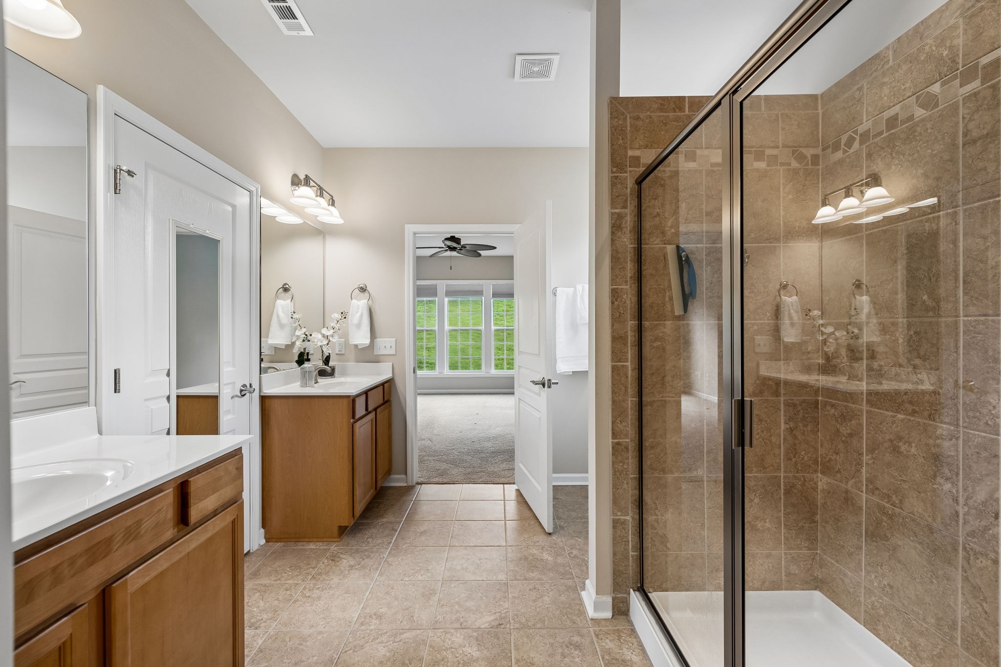 304 Palisade Dr