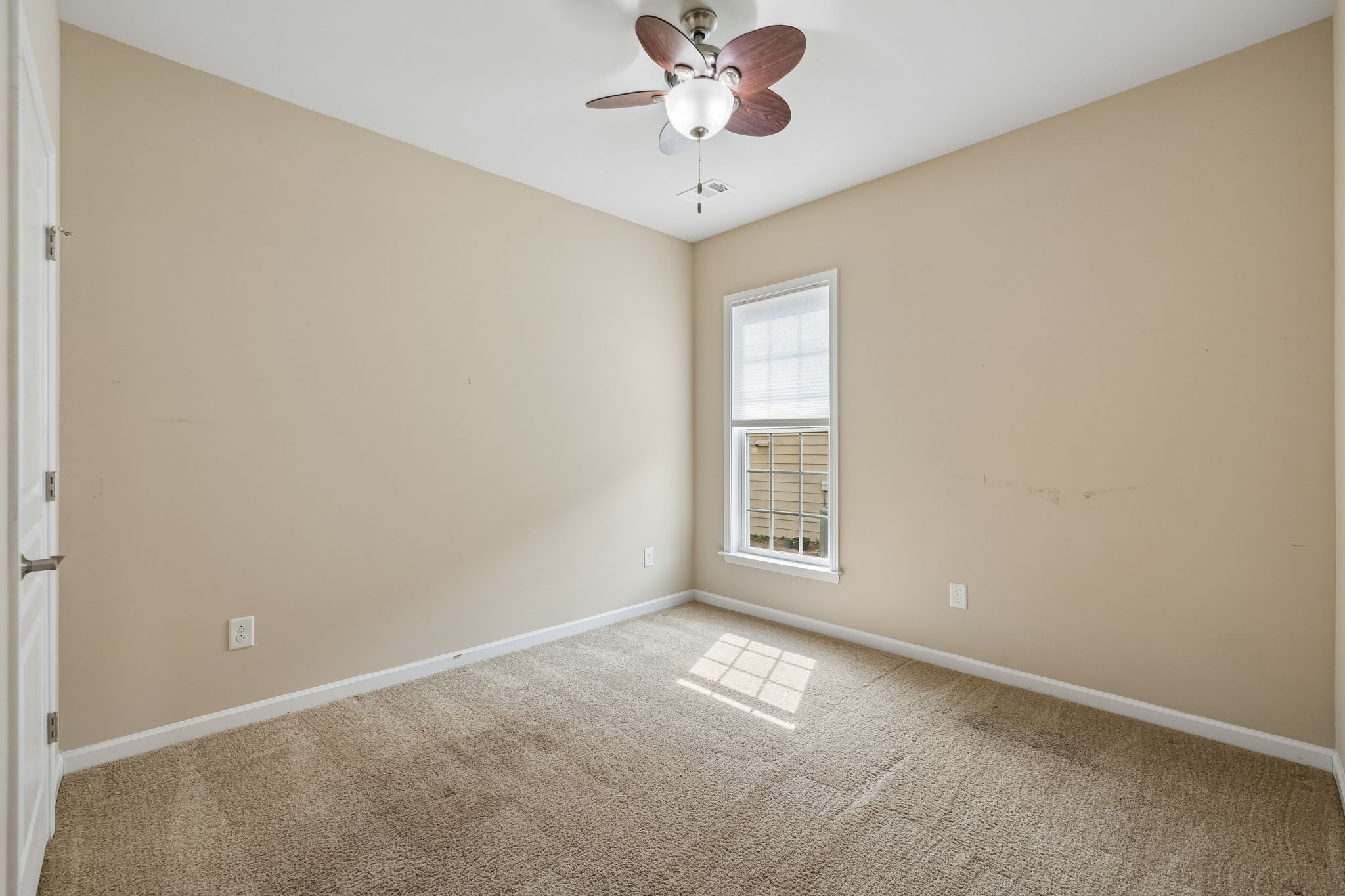 304 Palisade Dr