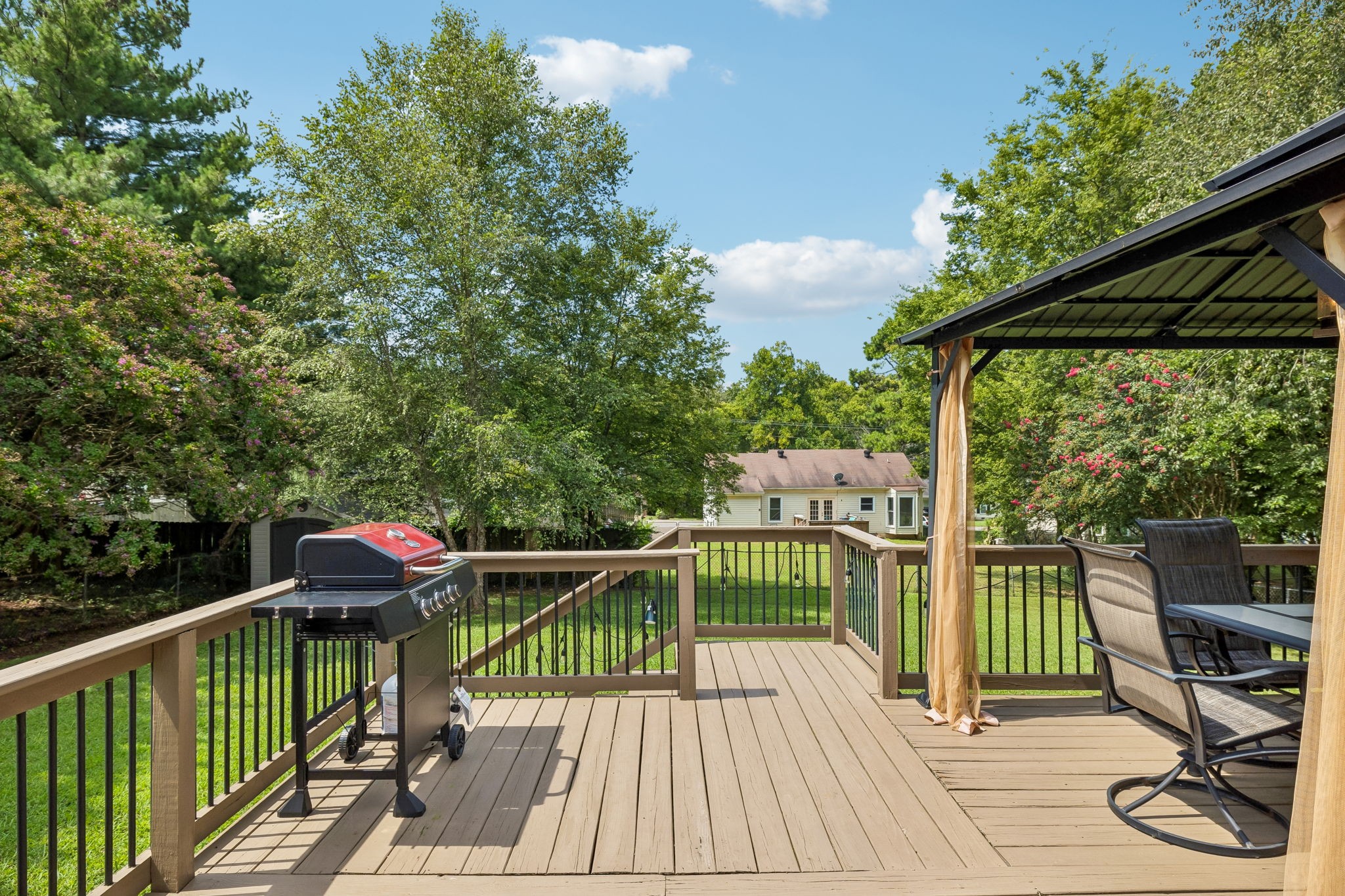 1530 Stone Hill Rd