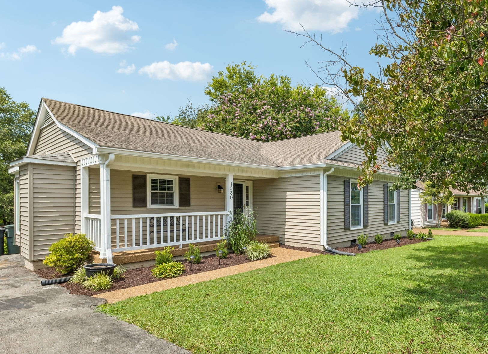1530 Stone Hill Rd