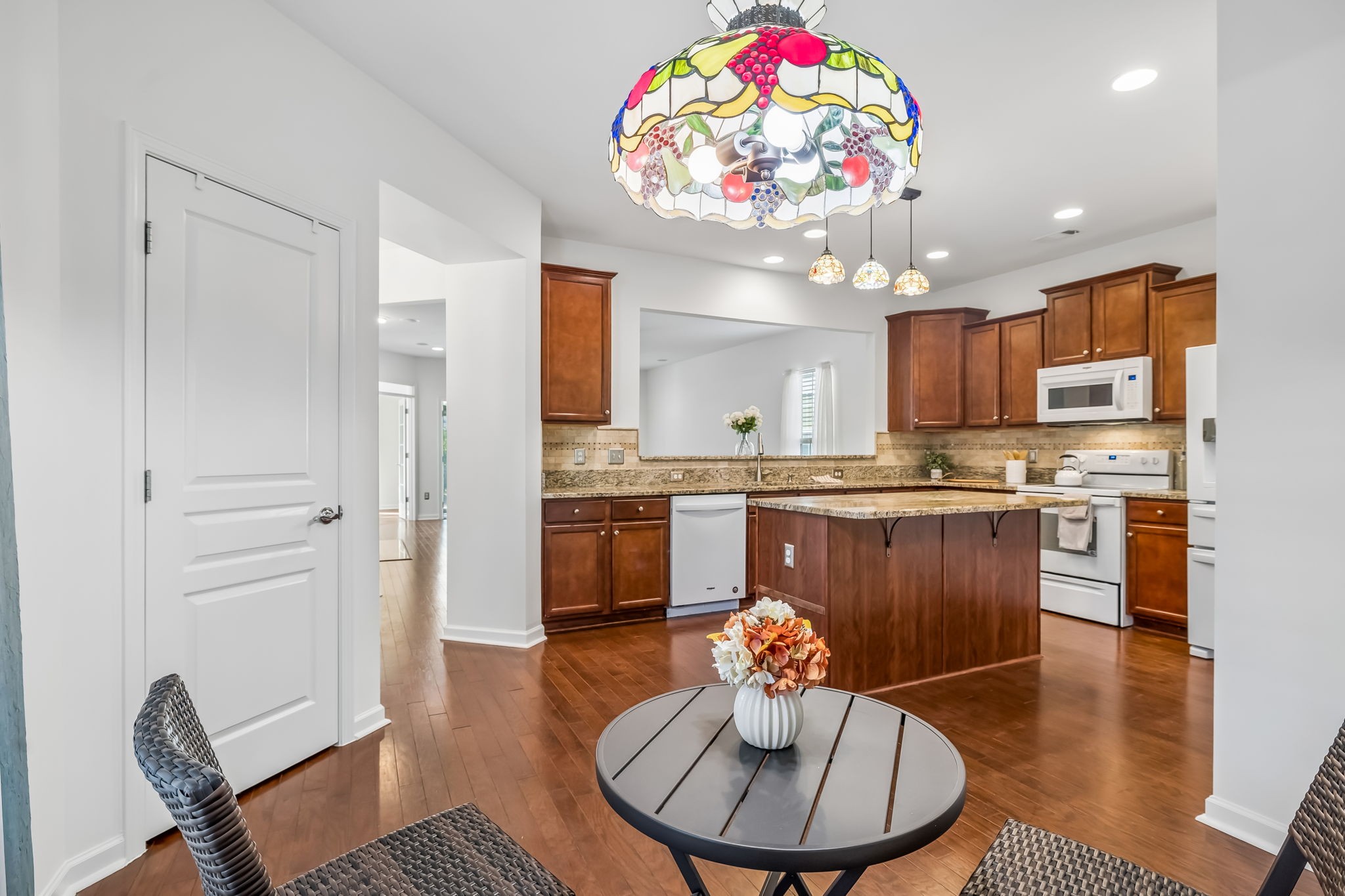 114 Privateer Ln
