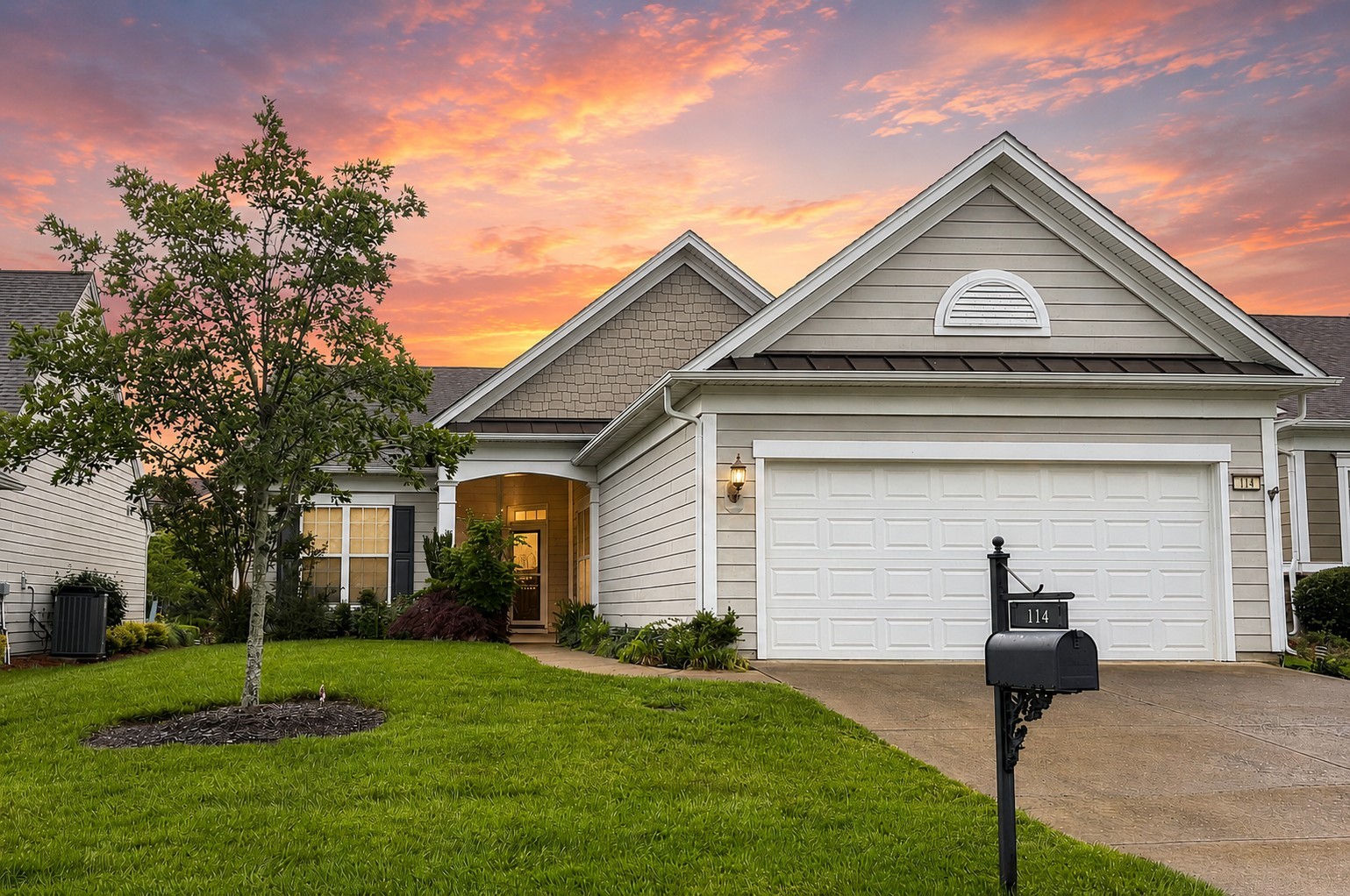 114 Privateer Ln