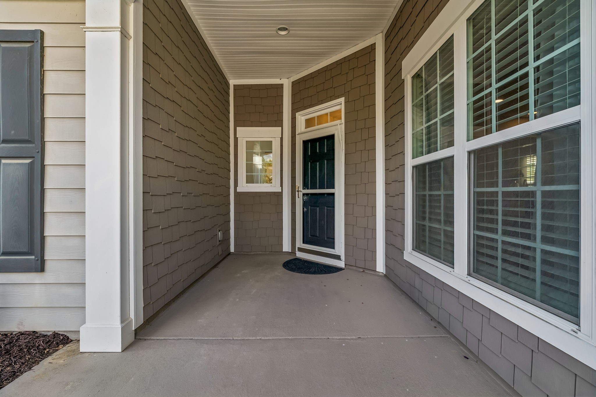114 Privateer Ln
