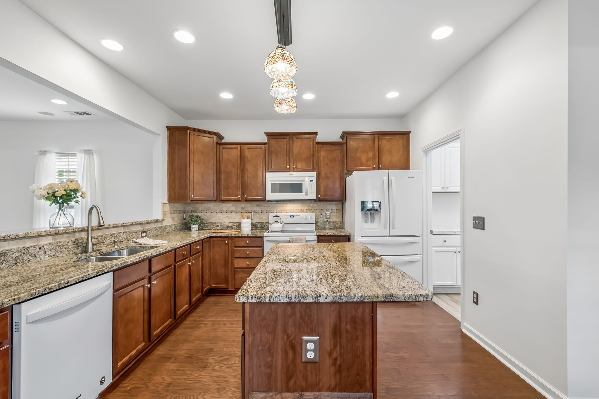 114 Privateer Ln