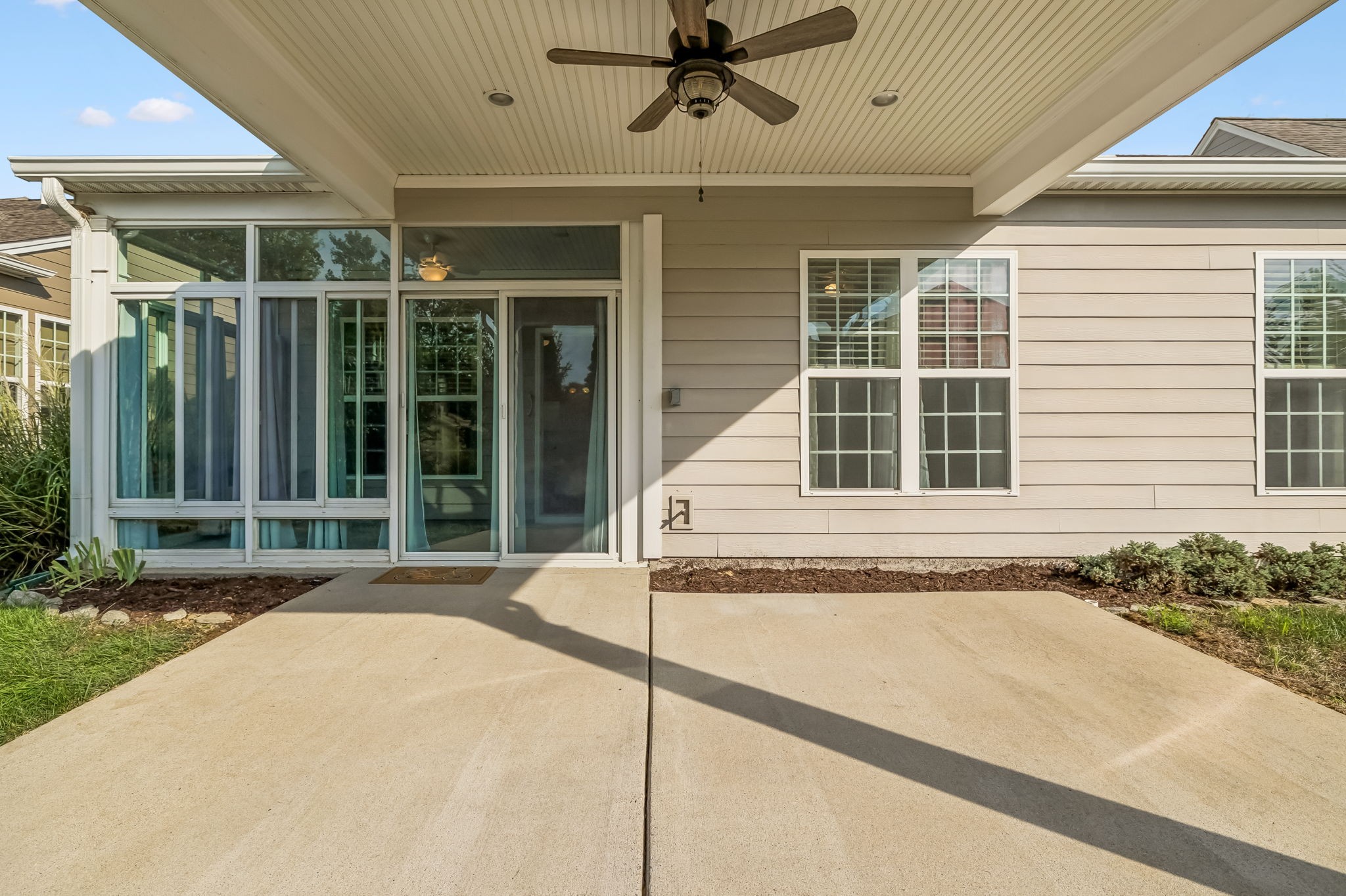 114 Privateer Ln
