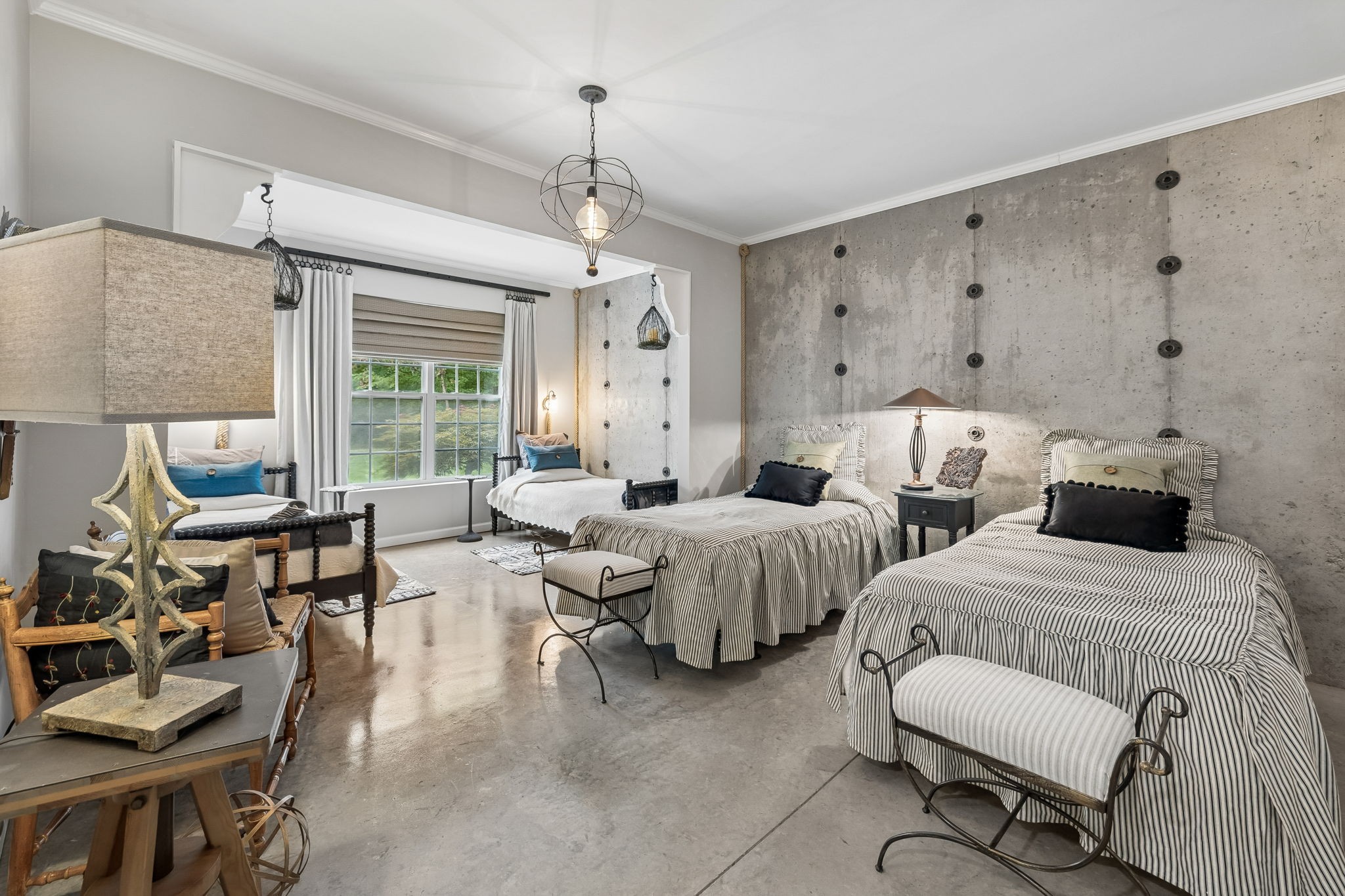 132 Grey Pl