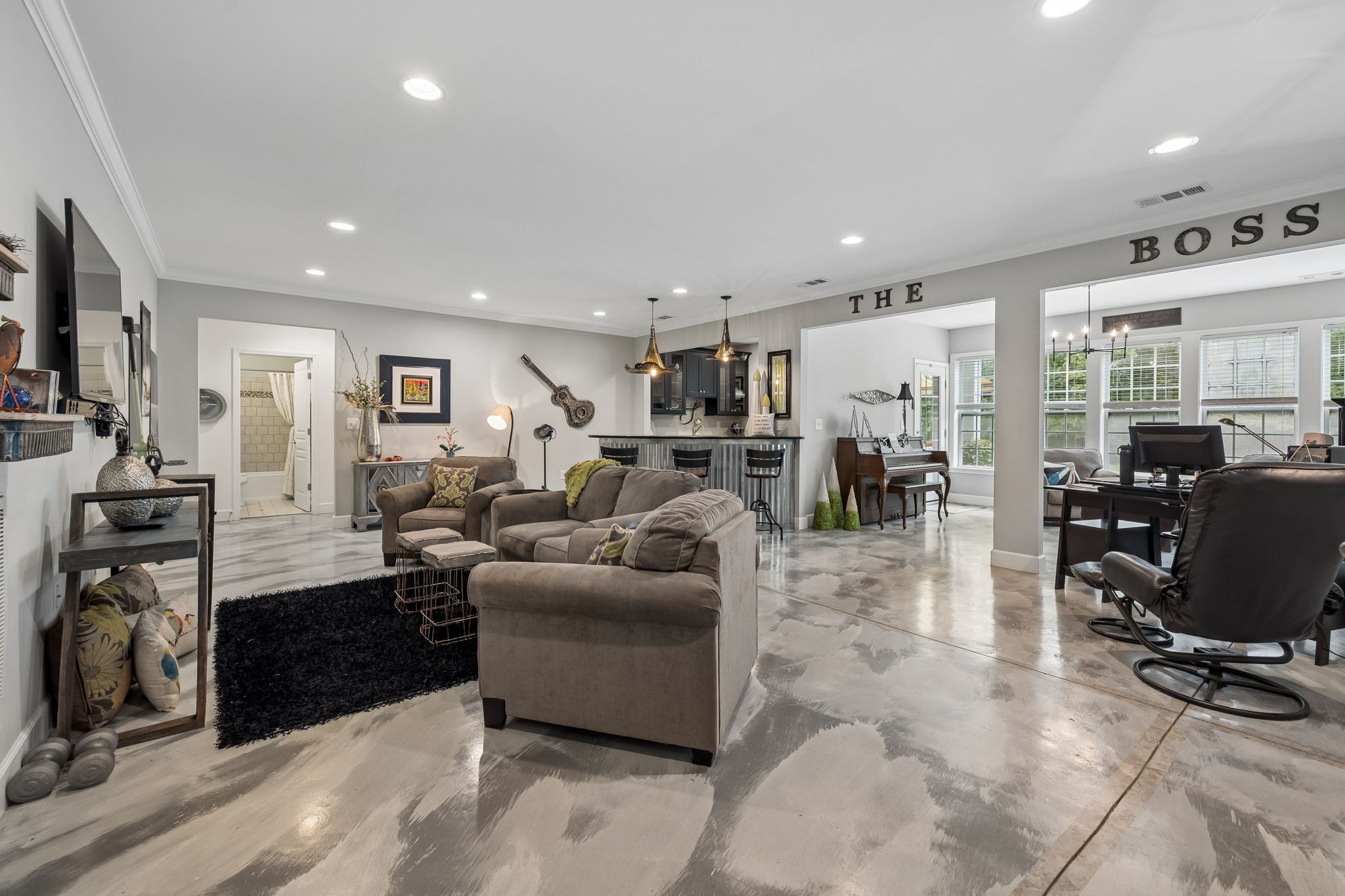 132 Grey Pl
