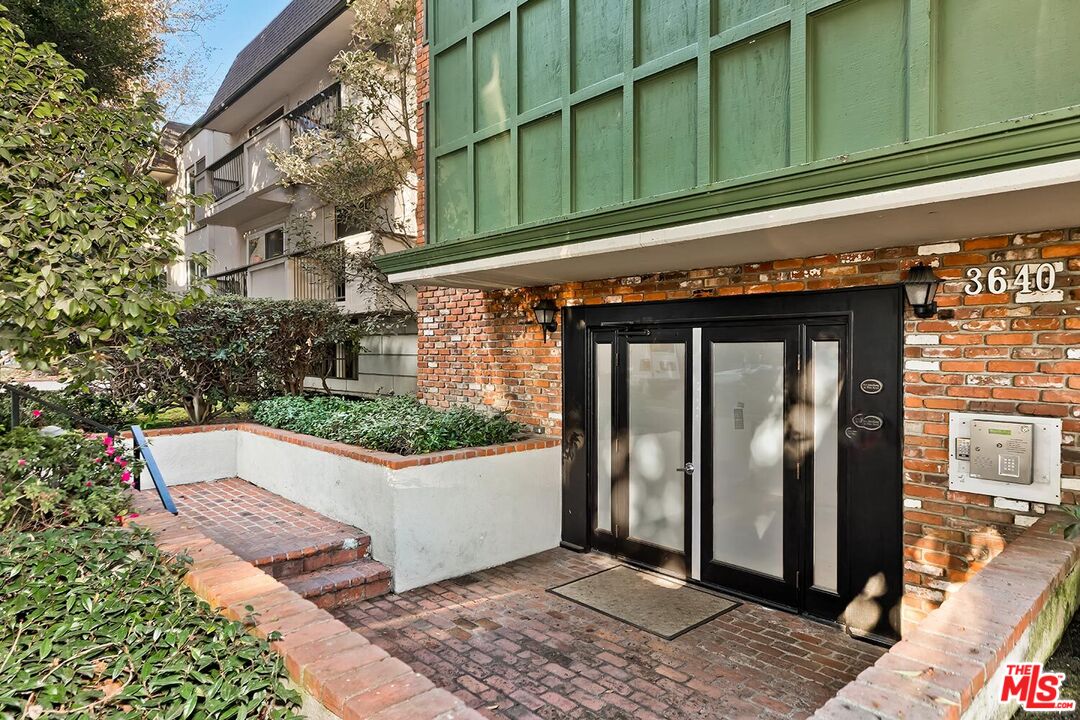 3640 Cardiff Ave Unit: 118