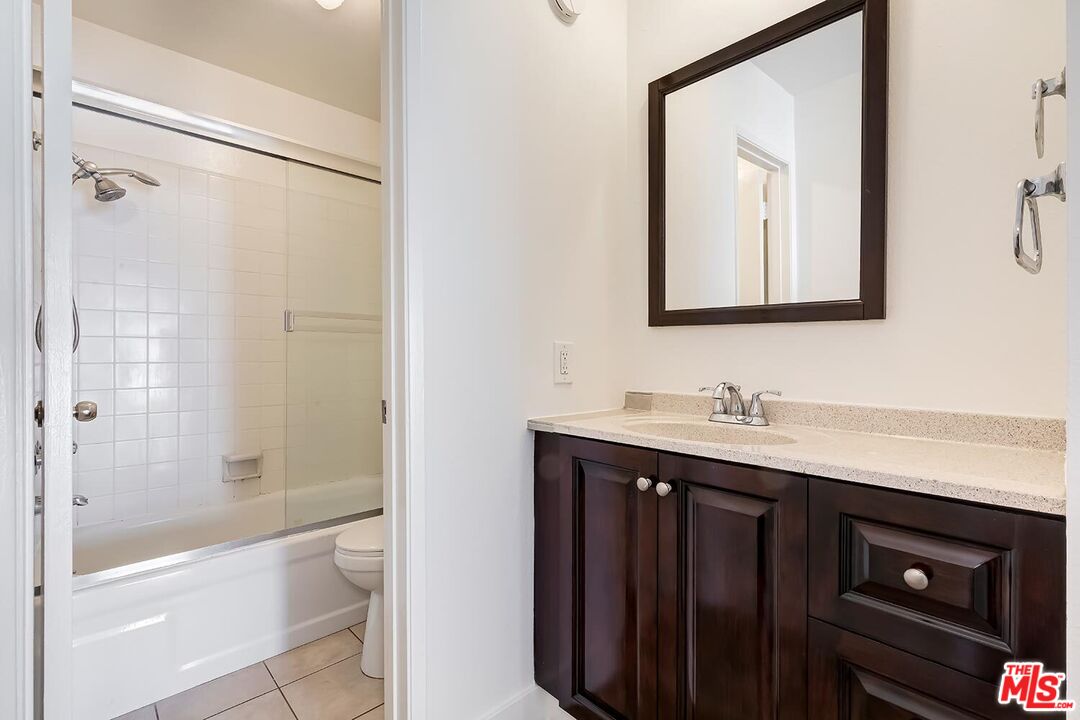 3640 Cardiff Ave Unit: 118