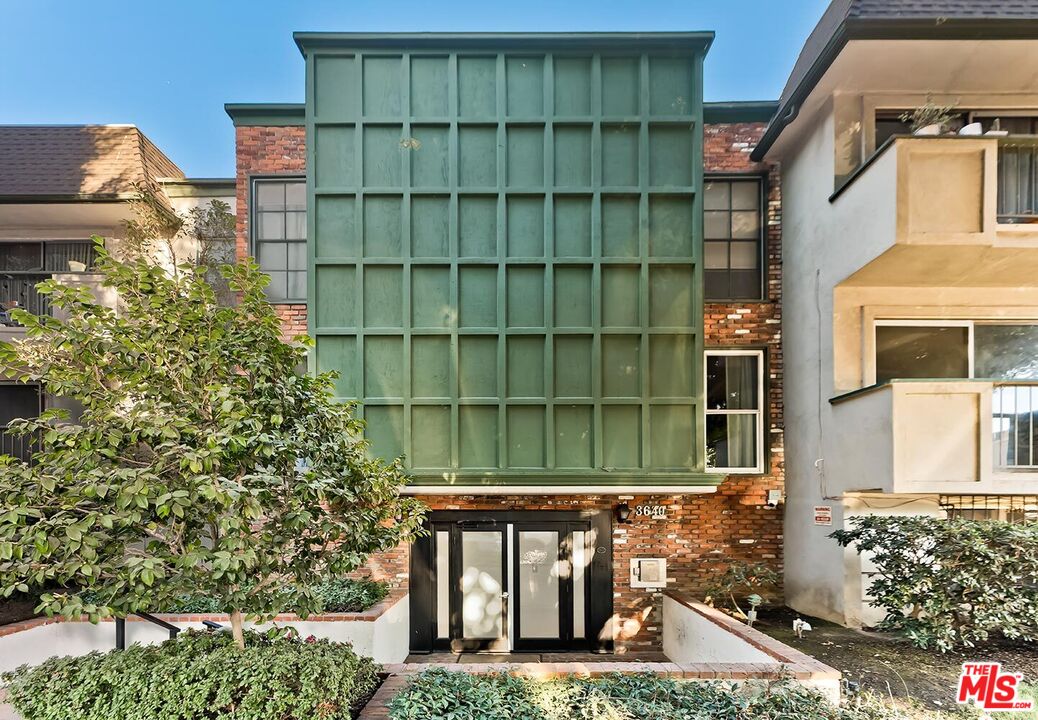 3640 Cardiff Ave Unit: 118