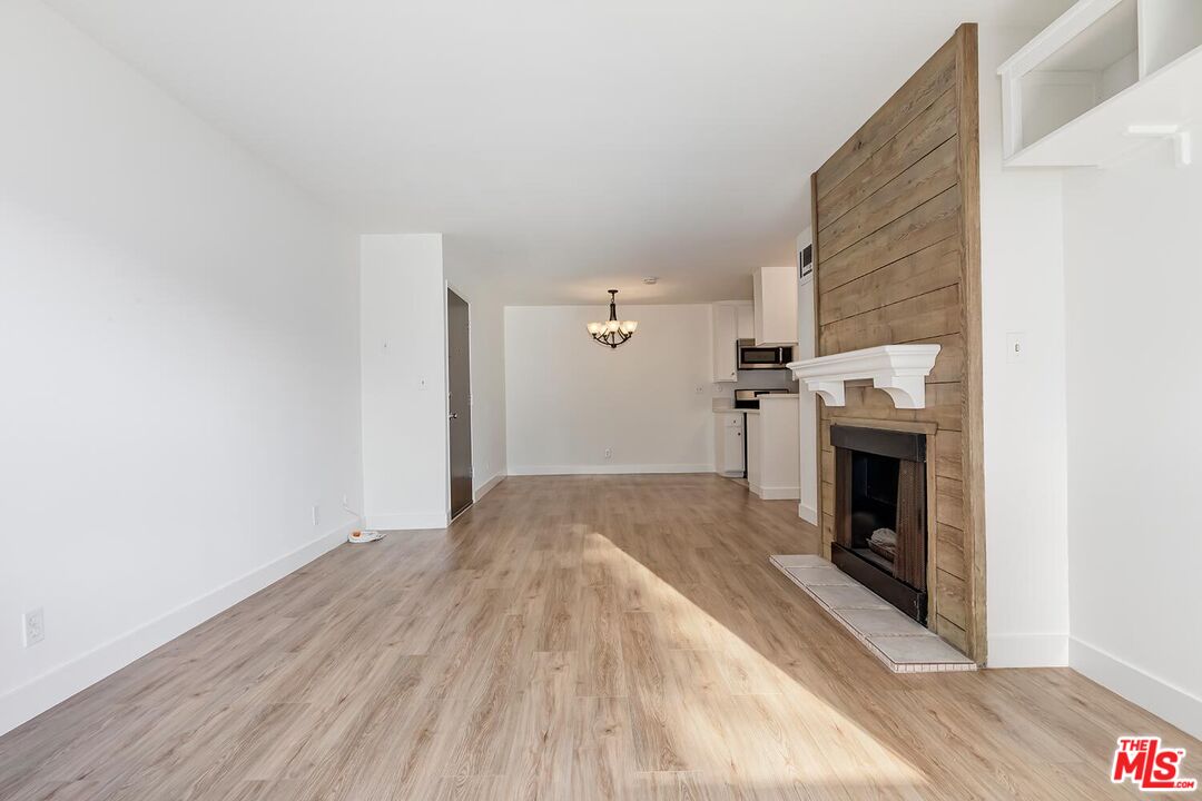 3640 Cardiff Ave Unit: 118