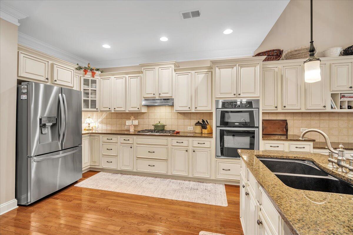 1437 Clancy Road