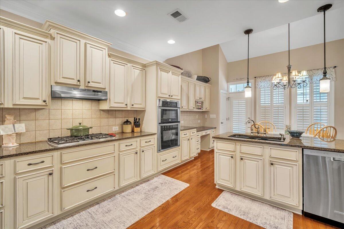 1437 Clancy Road