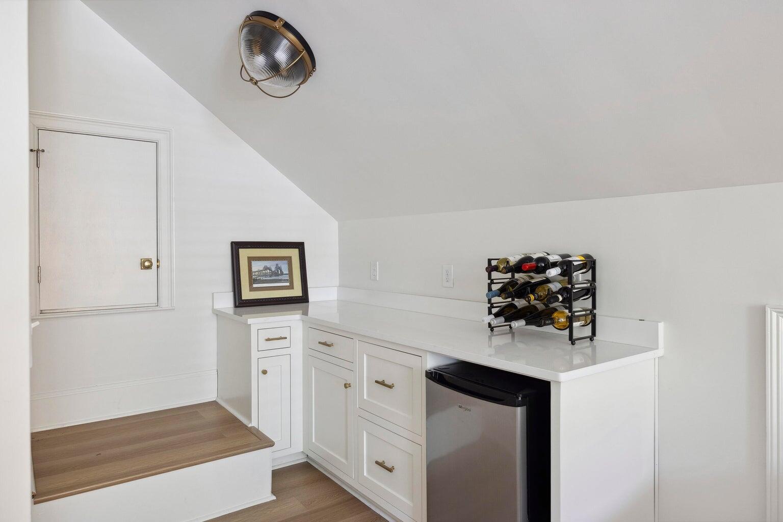 1280 Waterfront Drive