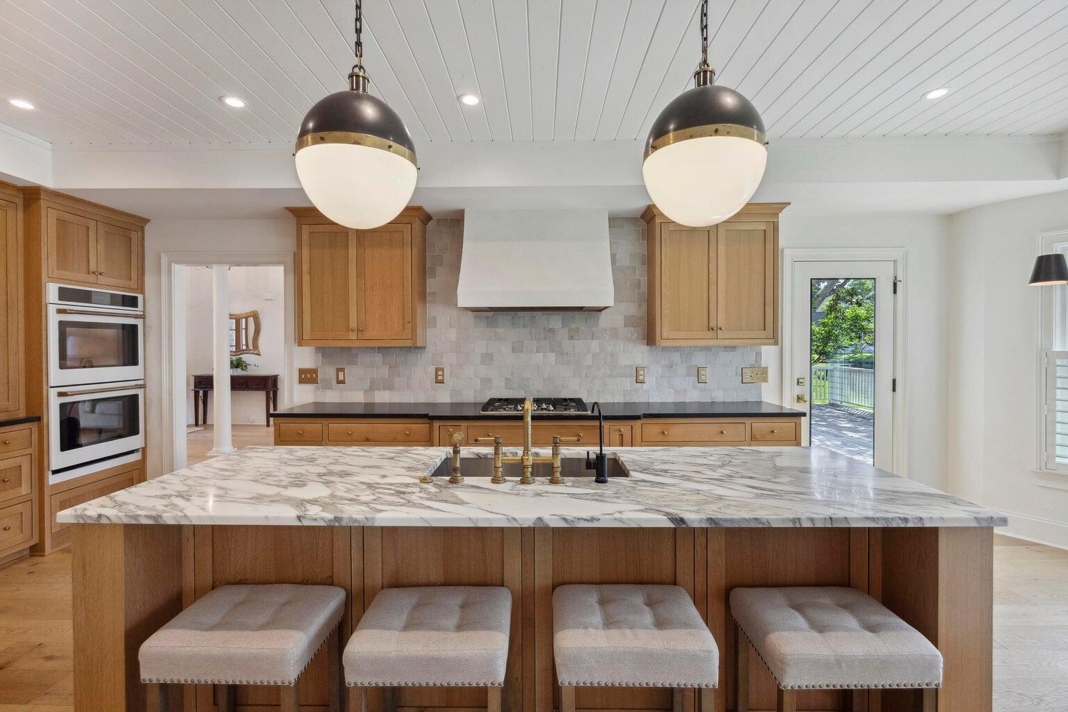 1280 Waterfront Drive