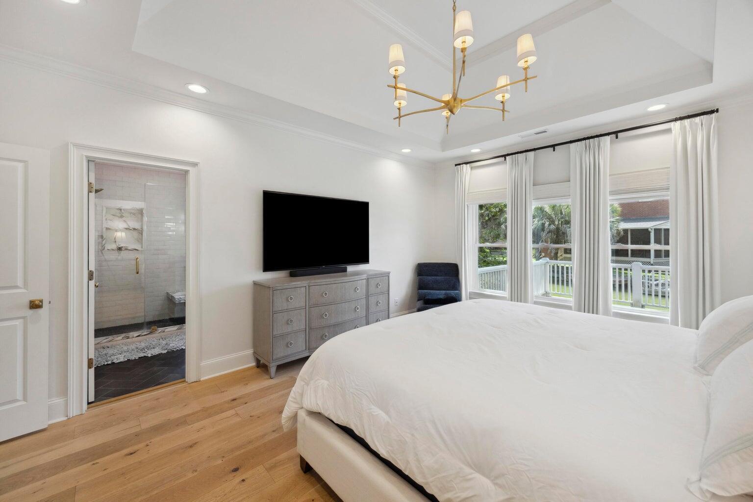 1280 Waterfront Drive